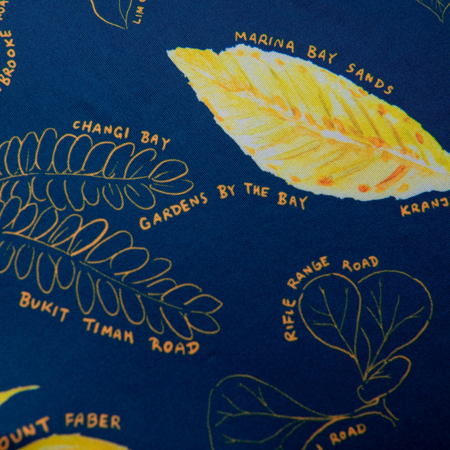 Tee Time Pockets - Leaf and Roads