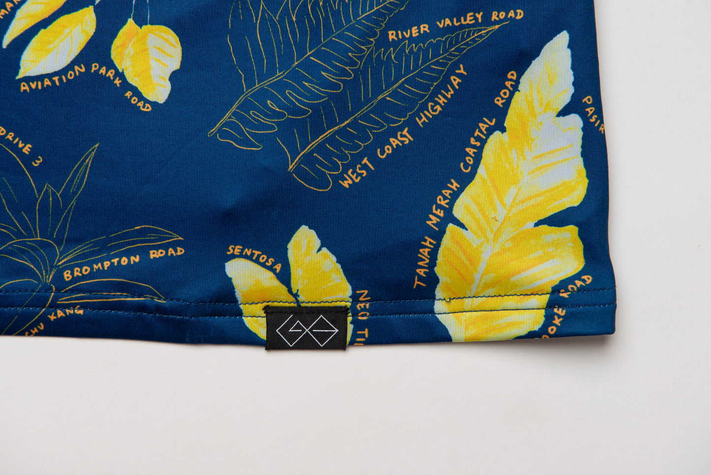 Tee Time Pockets - Leaf and Roads